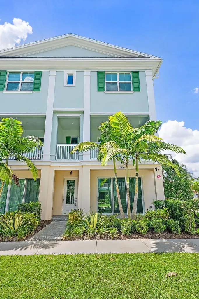 12625 Machiavelli Way Palm Beach Gardens FL 33418