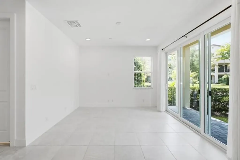 12625 Machiavelli Way Palm Beach Gardens FL 33418
