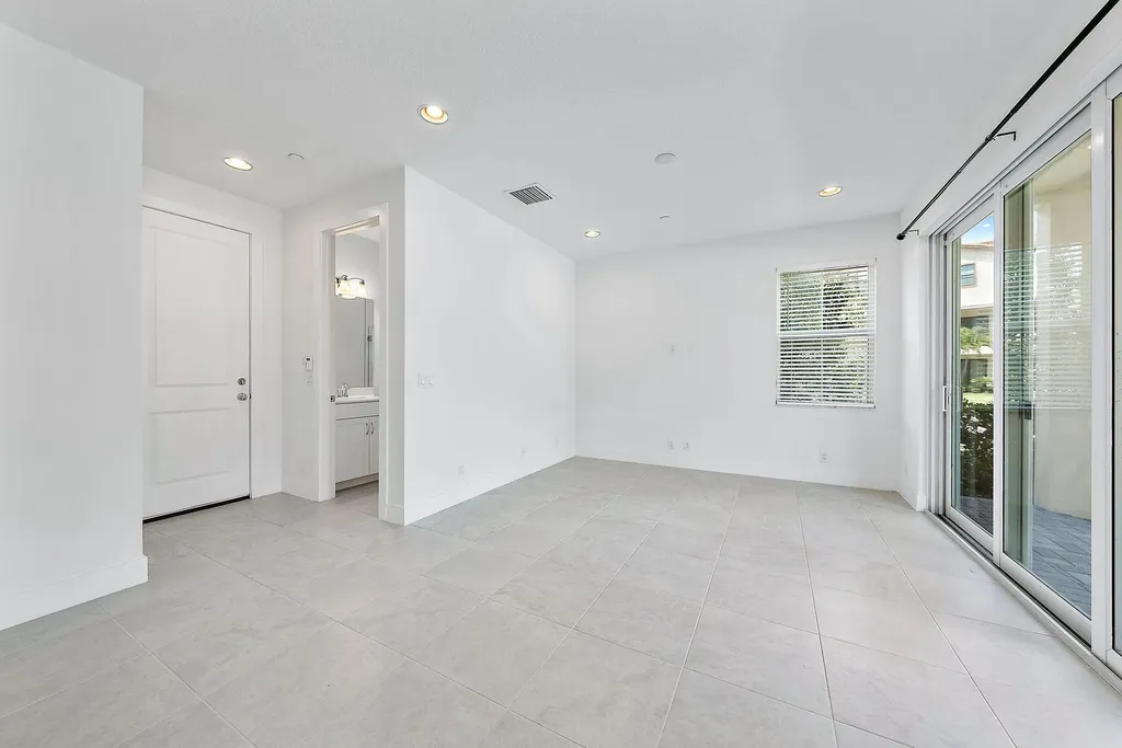 12625 Machiavelli Way Palm Beach Gardens FL 33418