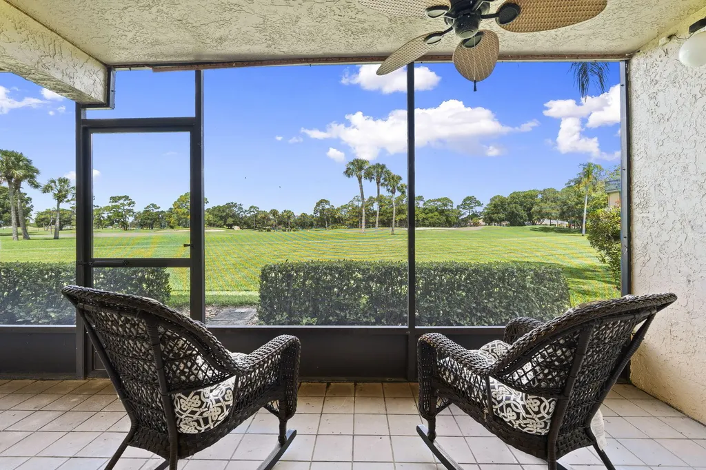 9450 Meadowood Drive Fort Pierce FL 34951