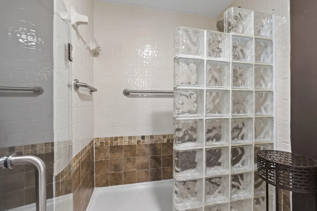 9450 Meadowood Drive Fort Pierce FL 34951