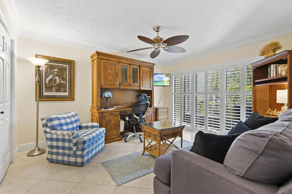 9450 Meadowood Drive Fort Pierce FL 34951