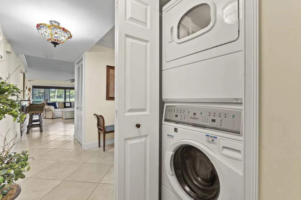 9450 Meadowood Drive Fort Pierce FL 34951