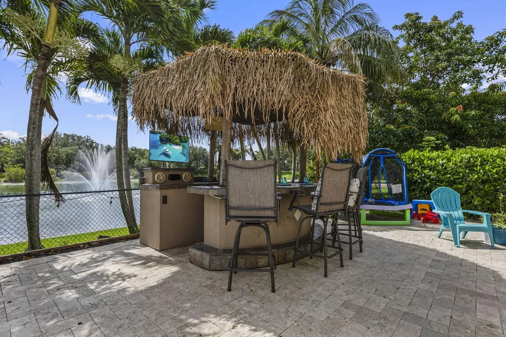 455 Cresta Circle West Palm Beach FL 33413