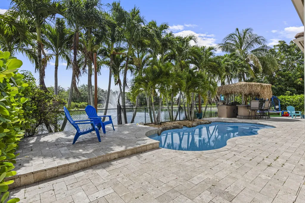 455 Cresta Circle West Palm Beach FL 33413