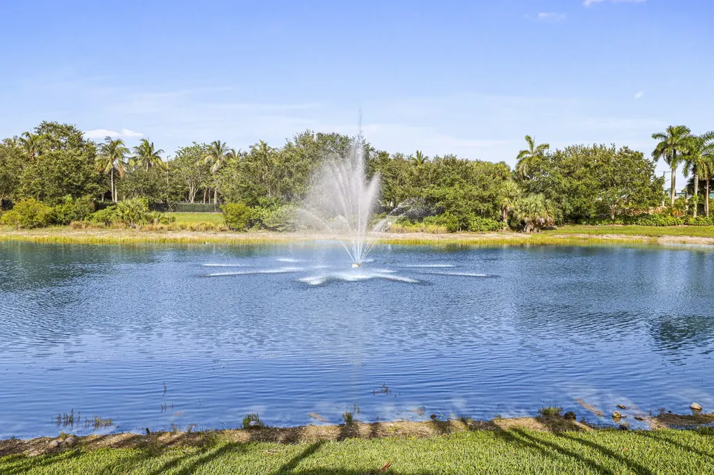 455 Cresta Circle West Palm Beach FL 33413