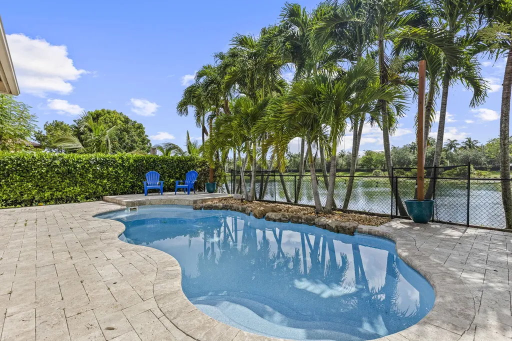 455 Cresta Circle West Palm Beach FL 33413