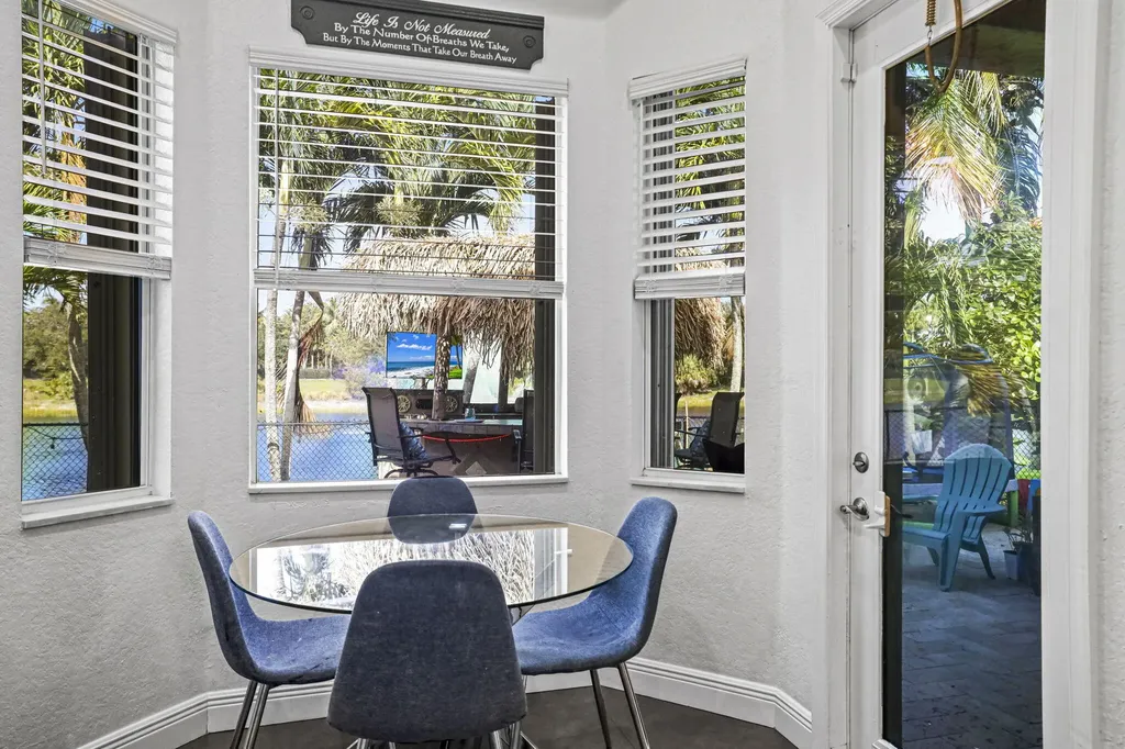 455 Cresta Circle West Palm Beach FL 33413