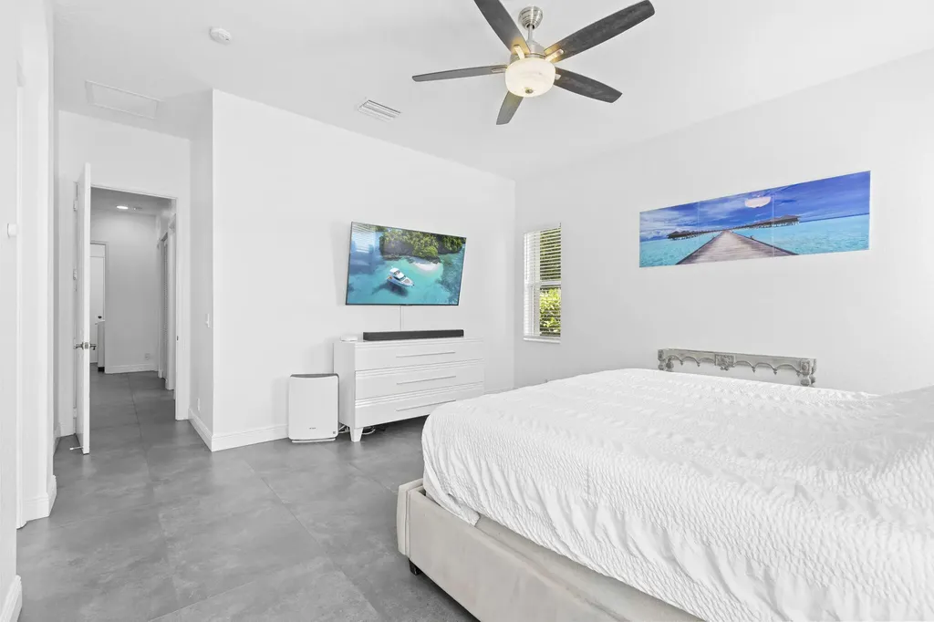 455 Cresta Circle West Palm Beach FL 33413