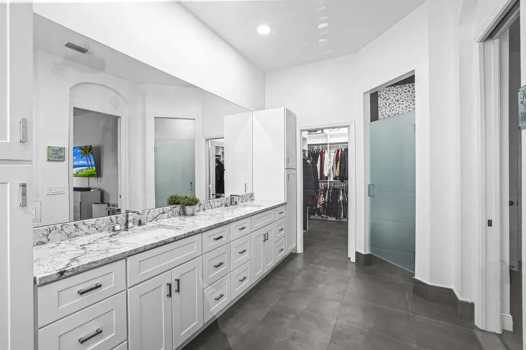 455 Cresta Circle West Palm Beach FL 33413