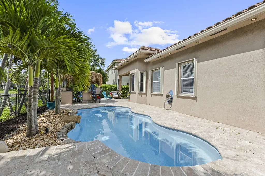455 Cresta Circle West Palm Beach FL 33413