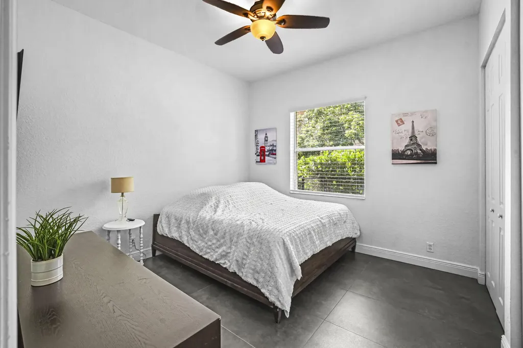 455 Cresta Circle West Palm Beach FL 33413