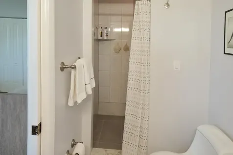 821 SW 13th Court Pompano Beach FL 33060
