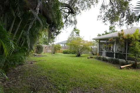 821 SW 13th Court Pompano Beach FL 33060