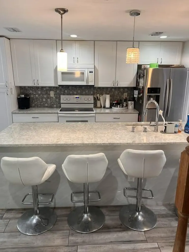 8249 NW 9th Street Plantation FL 33324
