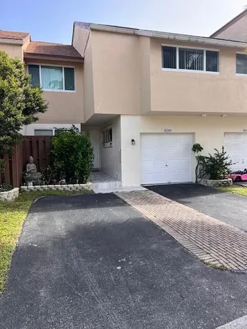 8249 NW 9th Street Plantation FL 33324
