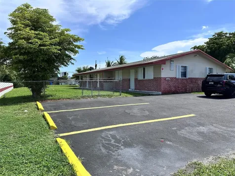 5650 SW 26th Street West Park FL 33023