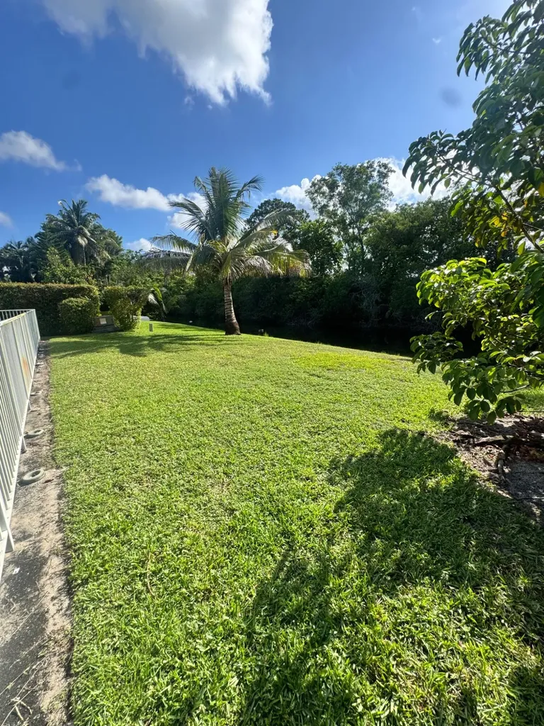21092 Shady Vista Lane Boca Raton FL 33428