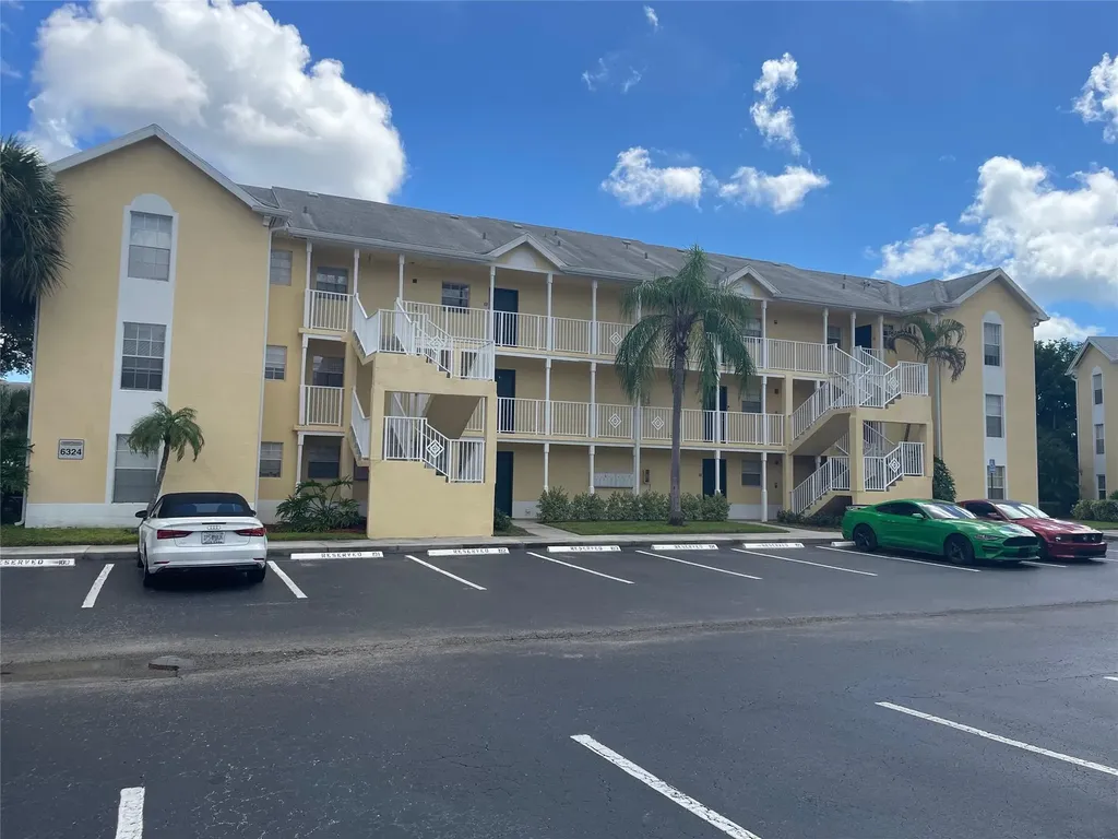 6324 La Costa Drive Boca Raton FL 33433