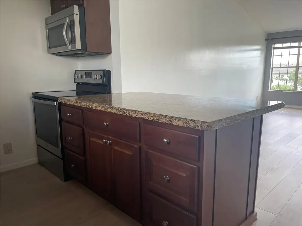 6324 La Costa Drive Boca Raton FL 33433