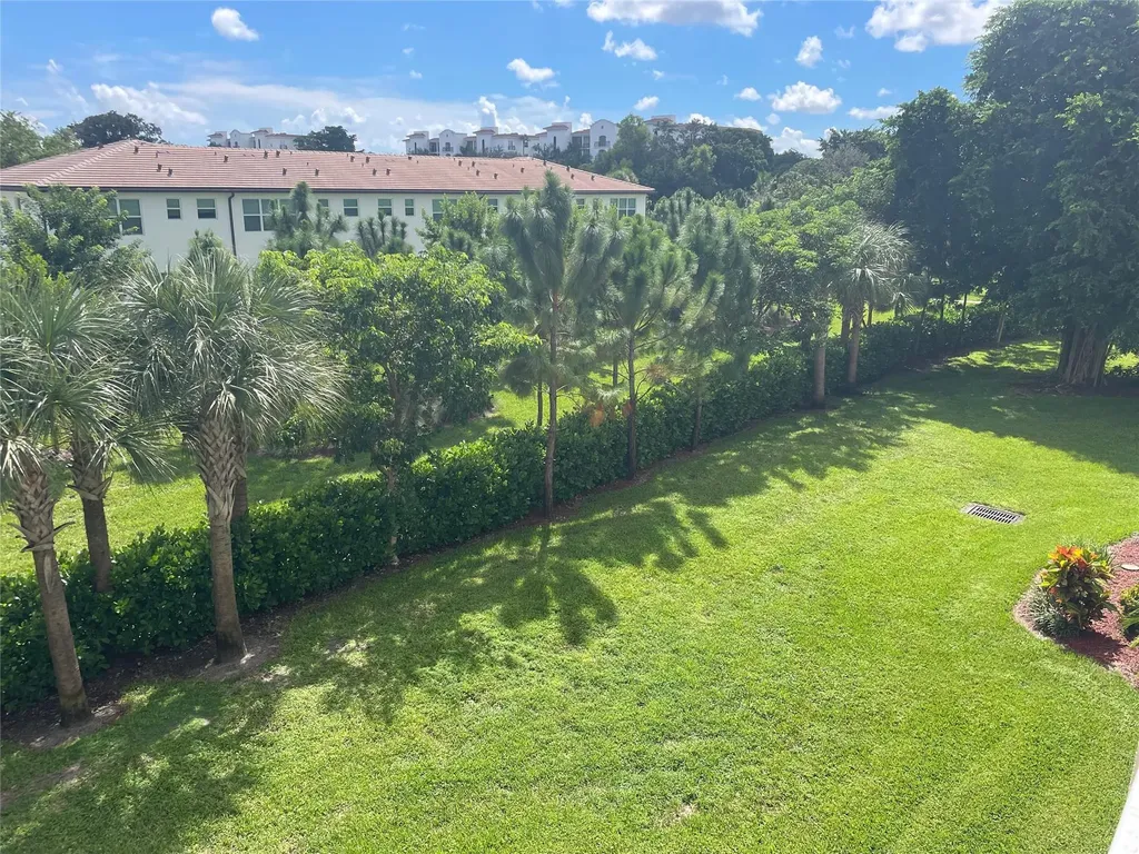 6324 La Costa Drive Boca Raton FL 33433