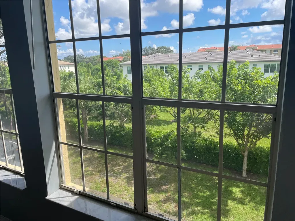 6324 La Costa Drive Boca Raton FL 33433