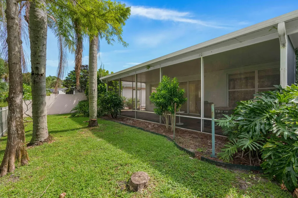 7744 SE Needle Palm Circle Hobe Sound FL 33455
