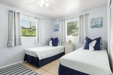 2191 Thomasson Drive Naples FL 34112