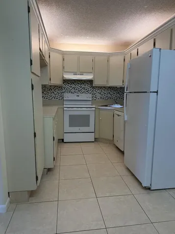 718 Sunny Pine Way Greenacres FL 33415