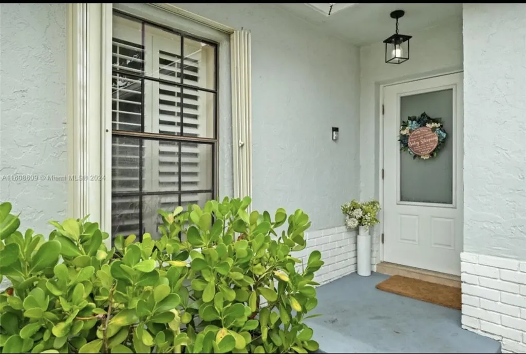 2510 NW 110th Terrace Sunrise FL 33322