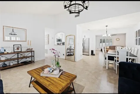 2510 NW 110th Terrace Sunrise FL 33322