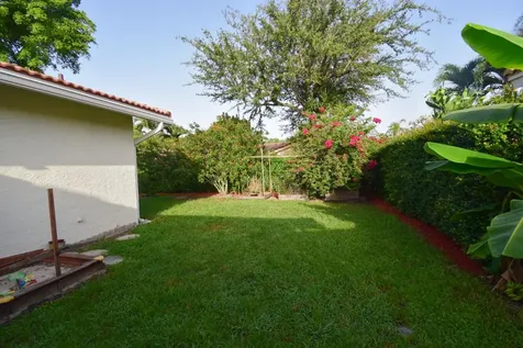 1520 NW 97th Avenue Coral Springs FL 33071