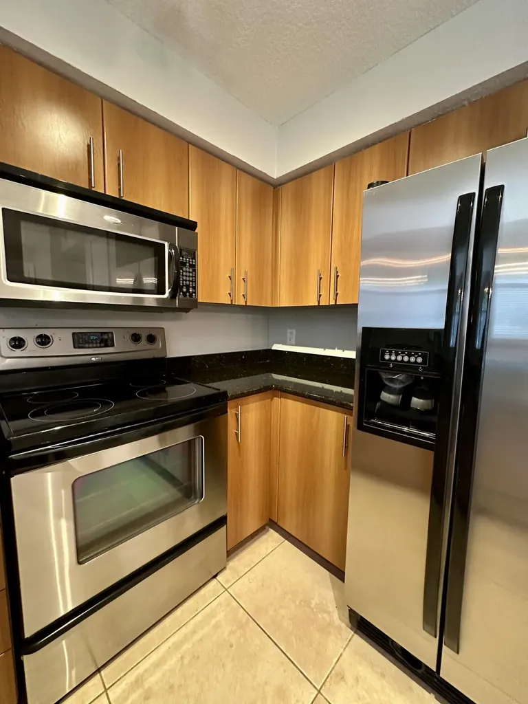 1050 Crystal Way Delray Beach FL 33444