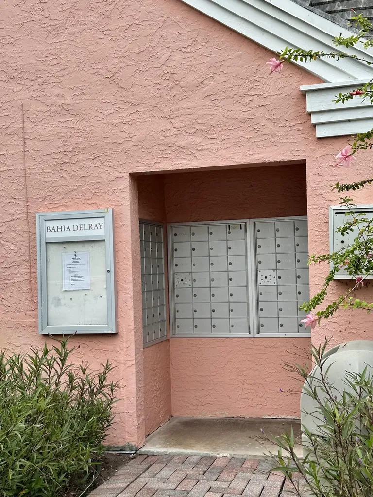 1050 Crystal Way Delray Beach FL 33444