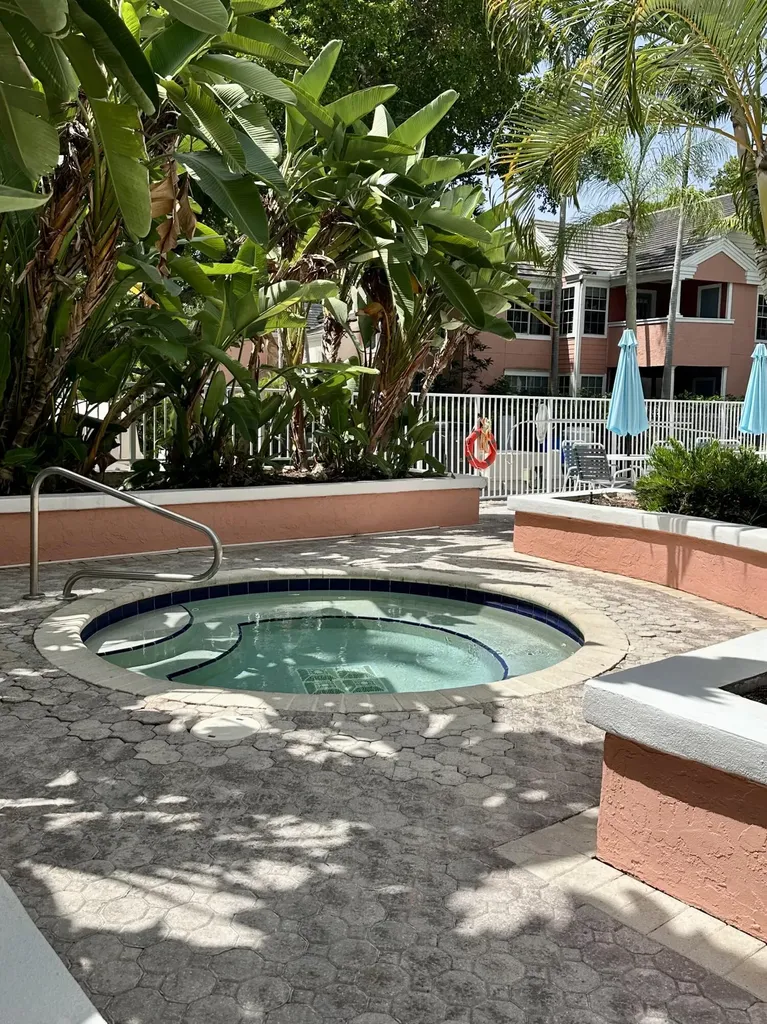 1050 Crystal Way Delray Beach FL 33444