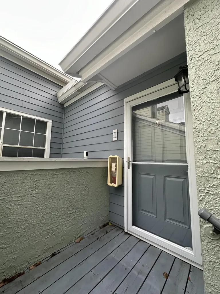 1050 Crystal Way Delray Beach FL 33444