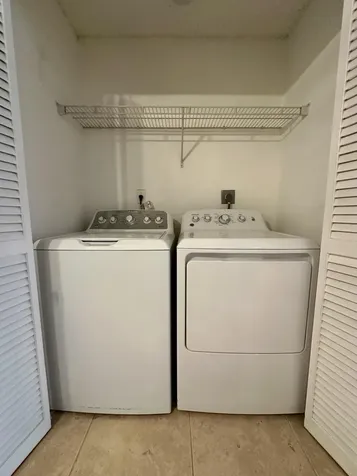 1050 Crystal Way Delray Beach FL 33444