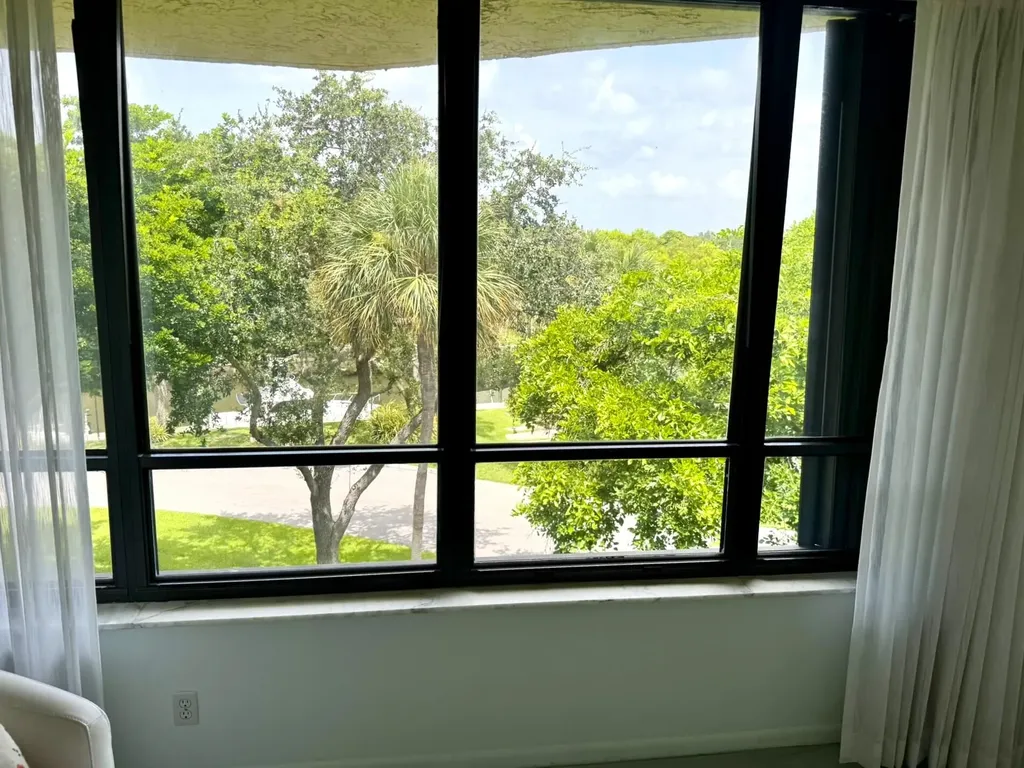 799 Jeffery Street Boca Raton FL 33487
