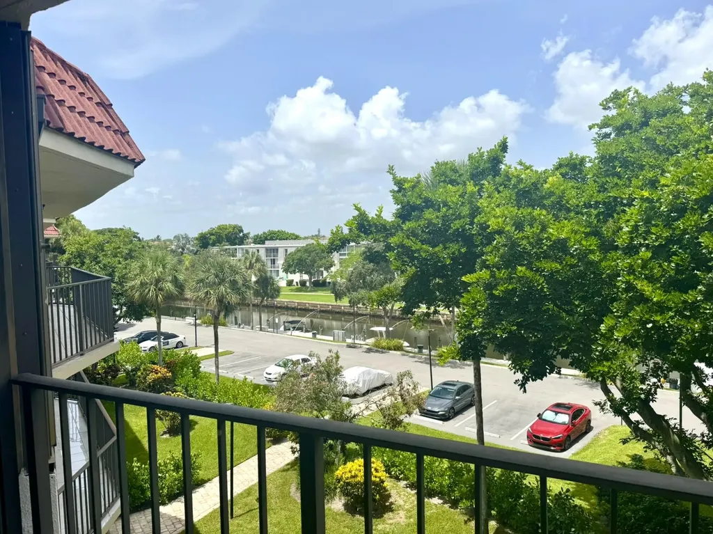 799 Jeffery Street Boca Raton FL 33487