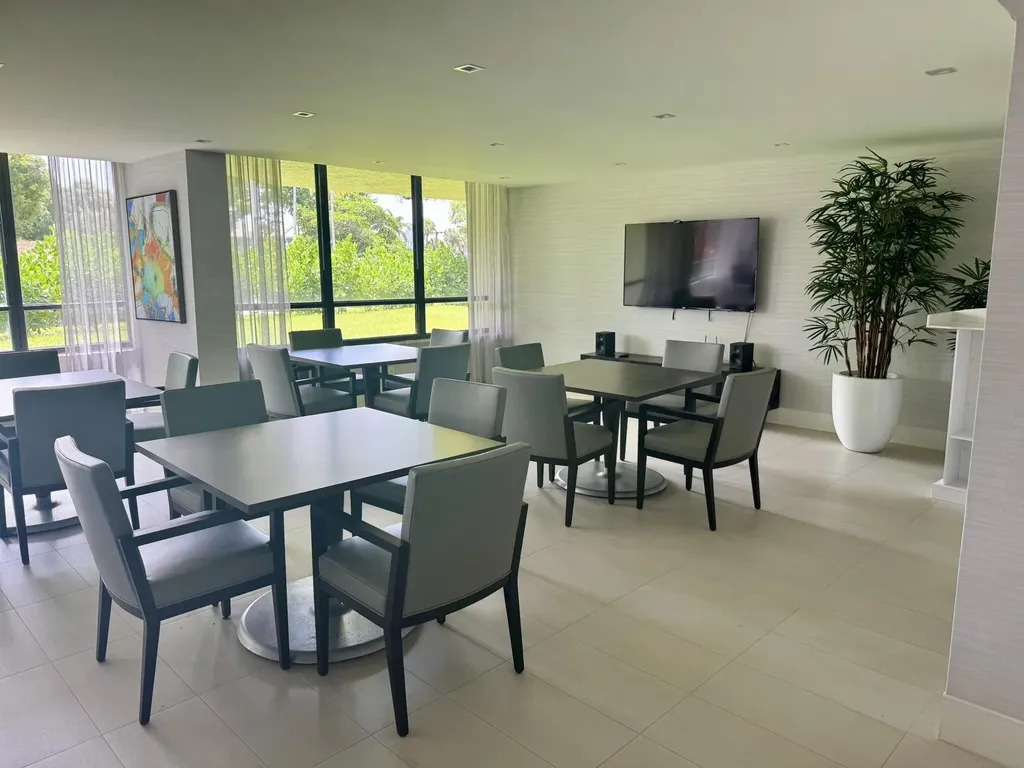 799 Jeffery Street Boca Raton FL 33487