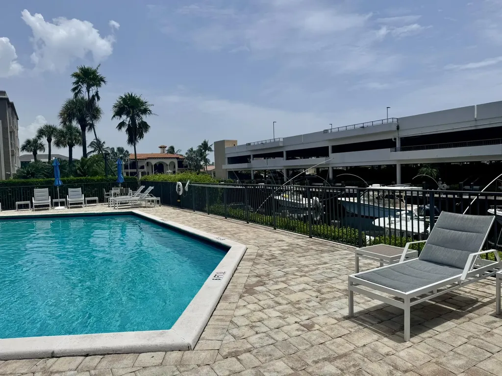 799 Jeffery Street Boca Raton FL 33487