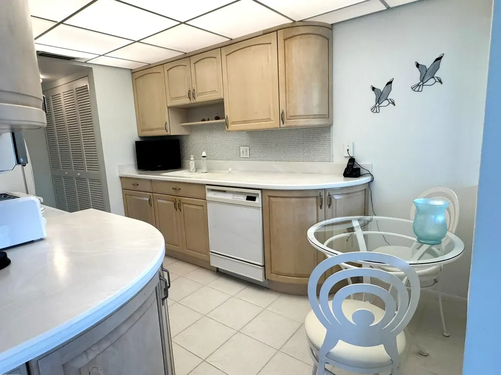 799 Jeffery Street Boca Raton FL 33487