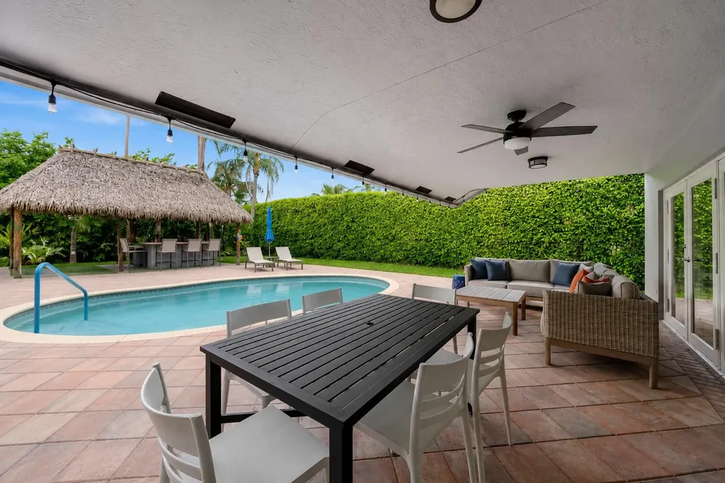 990 NW 8th Street Boca Raton FL 33486