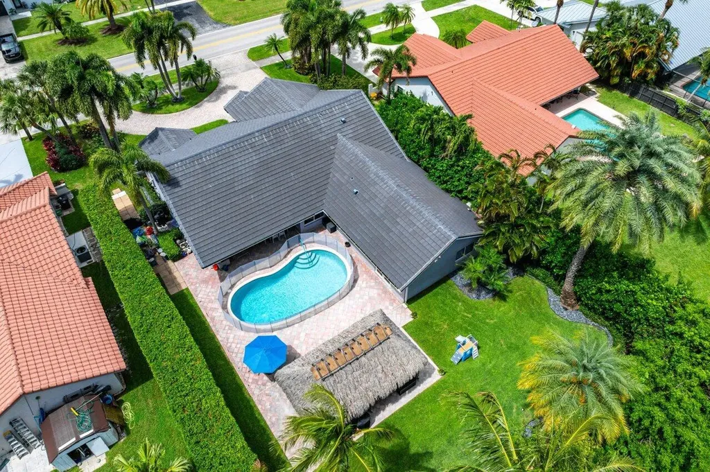 990 NW 8th Street Boca Raton FL 33486