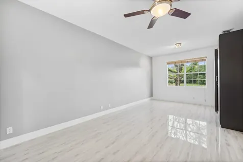 6752 Osage Circle Greenacres FL 33413