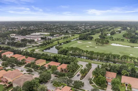 6752 Osage Circle Greenacres FL 33413