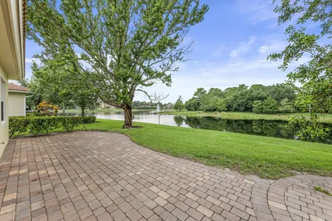 6752 Osage Circle Greenacres FL 33413