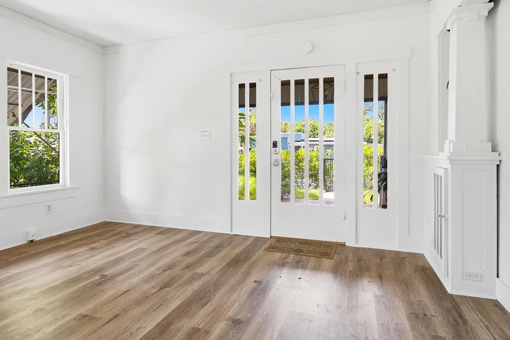 515 46th Street West Palm Beach FL 33407