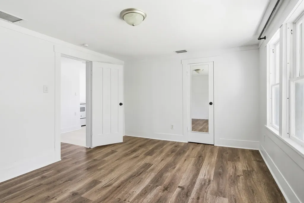 515 46th Street West Palm Beach FL 33407