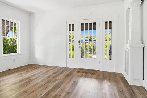 515 46th Street West Palm Beach FL 33407